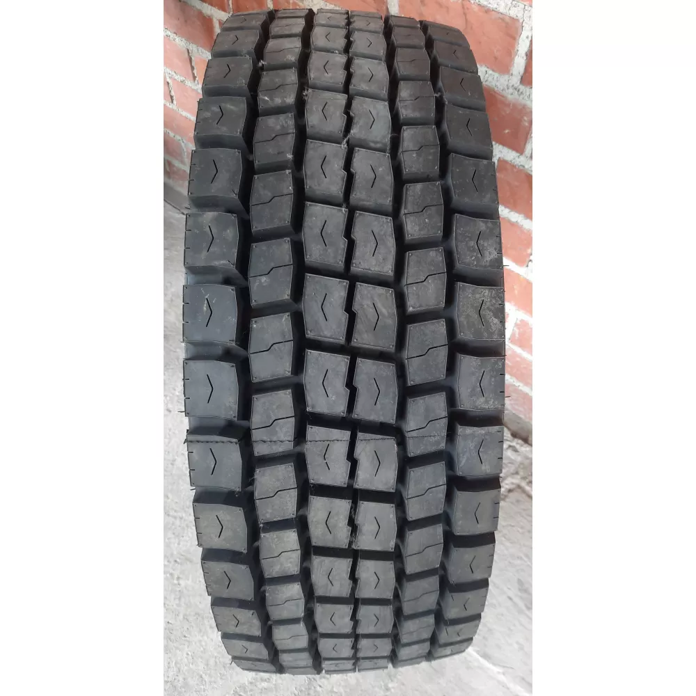 Грузовая шина 305/70 R19,5 Long March LM-329 18PR в Кургуре